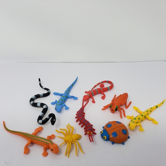 Salamander Lizards Spider Beetle Grasshopper Centipede Toy Lot - Picture 13 of 15